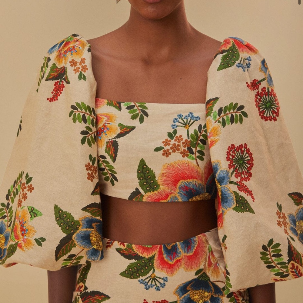 FARM RIO - Sand Deluxe Garden Euroflax Crop Top